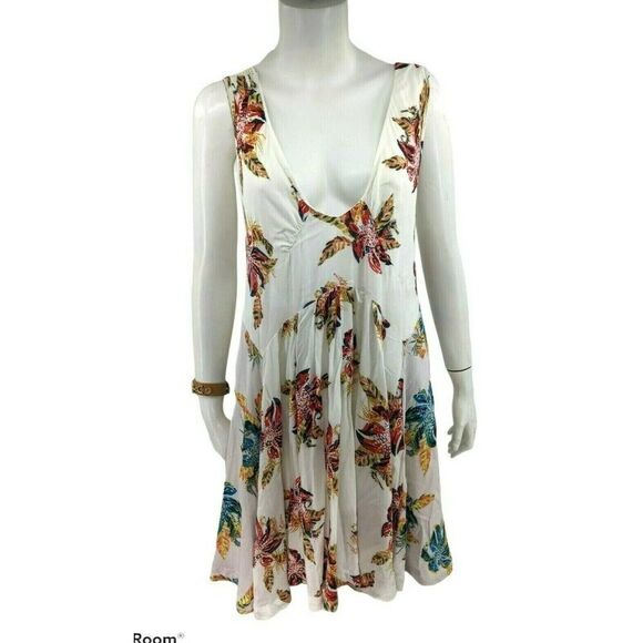 Free People Floral Dress Thought I Was Dreaming - Picture 3 of 13